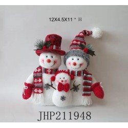CHRISTMAS SANTA SNOWMAN FAMILY 11